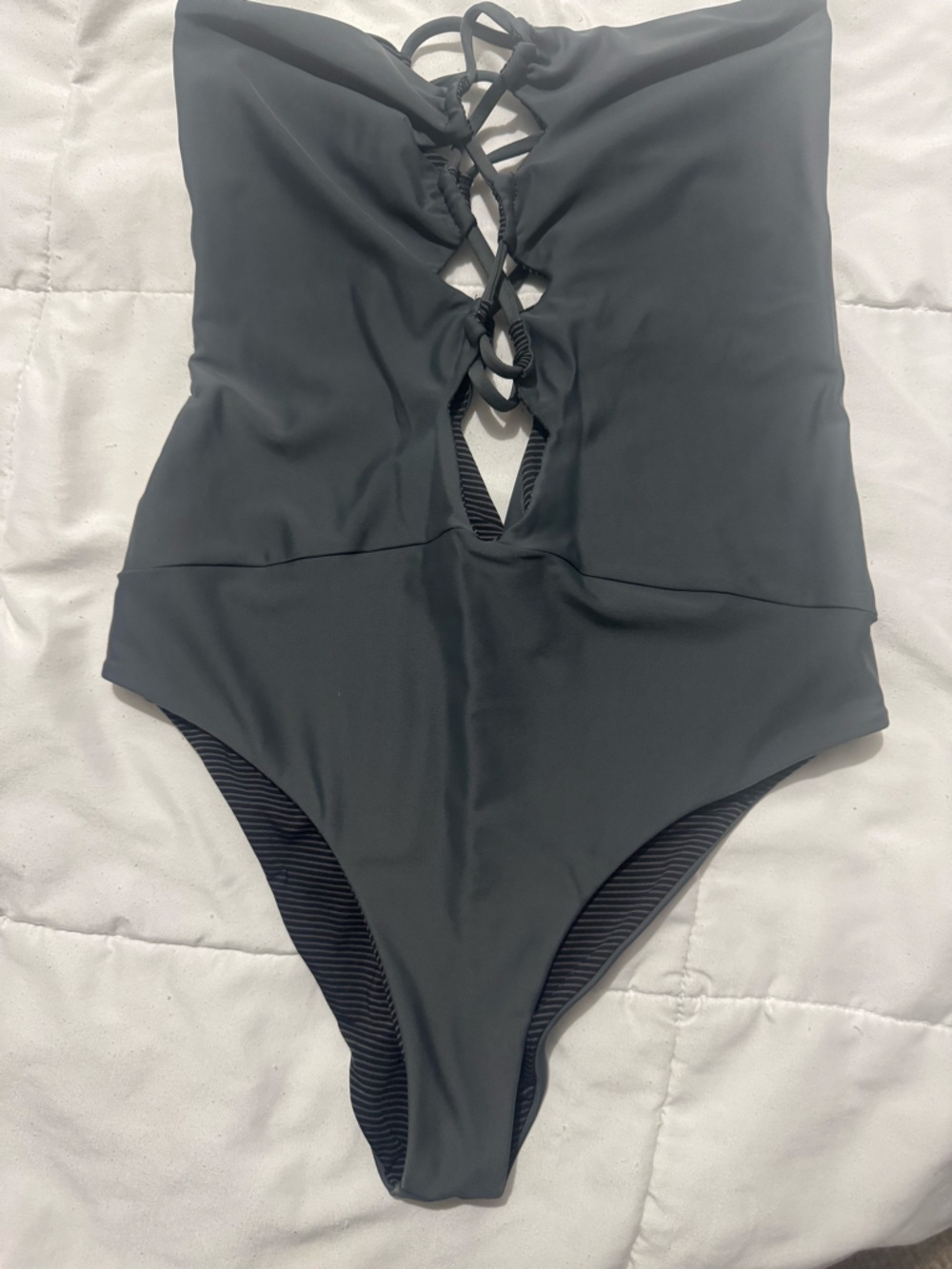 Acacia Bronx Gray - Picture 2 of 3